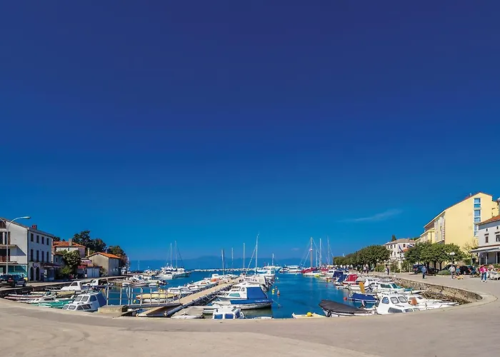 1 Bedroom In Apartament *